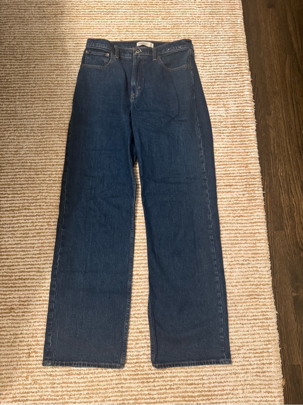 Abercrombie & Fitch 90s relaxed high rise Jean